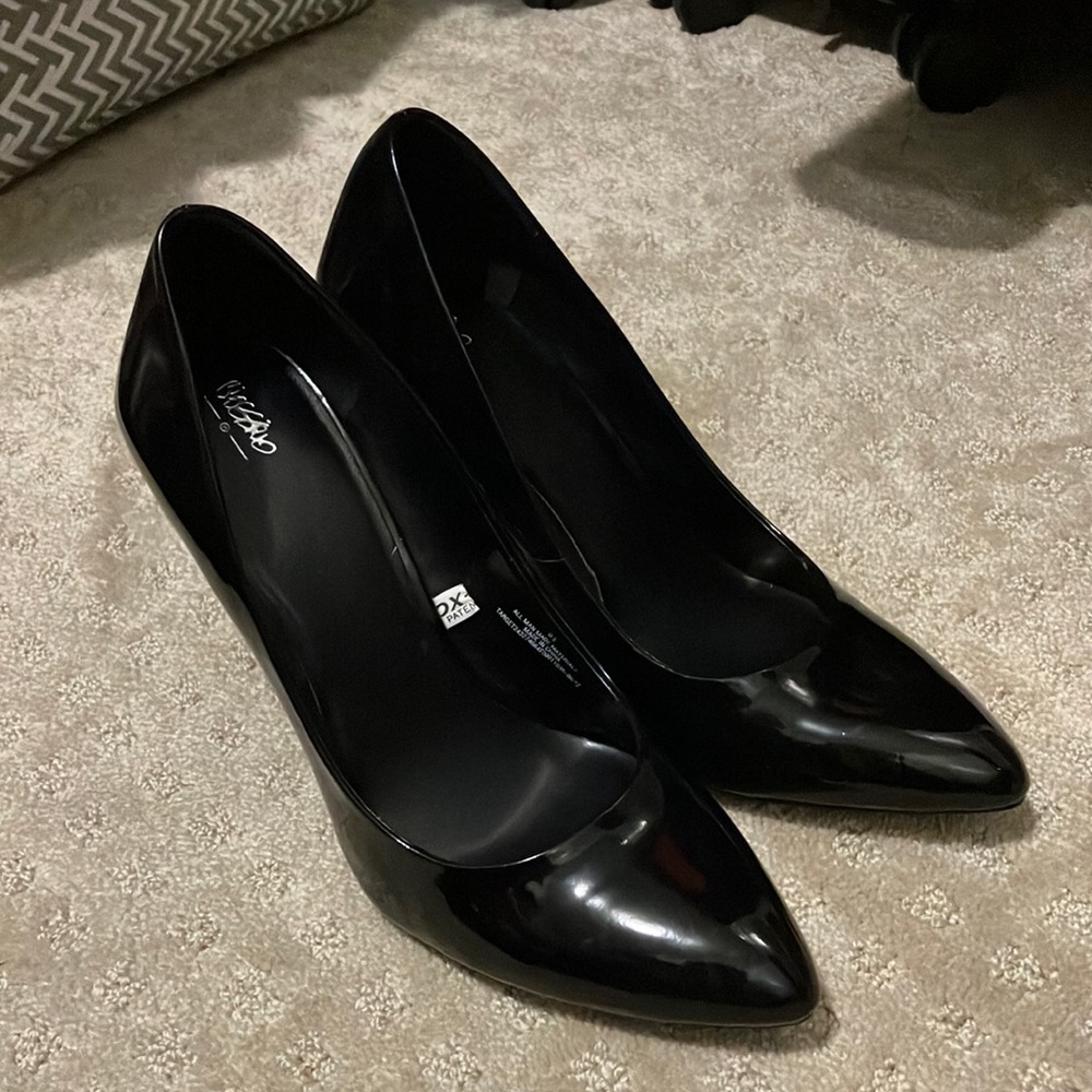 NWOT Mossimo Patent Leather Pumps